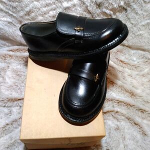 Vintage kids shoes, never worn, still in the box , honey bees